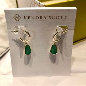NWT Kendra Scott Clove Gold Huggie Earrings Jade